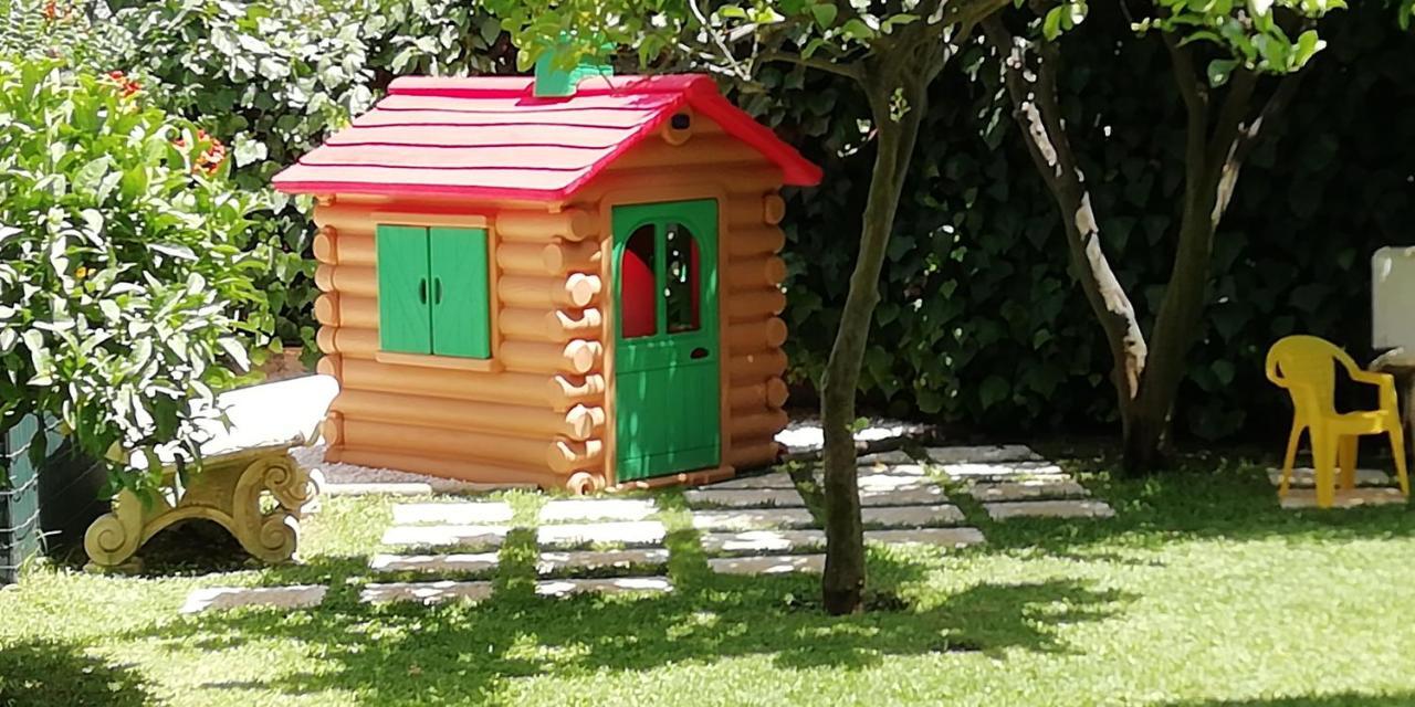 הוילה מסקלי Casa Michelangela מראה חיצוני תמונה